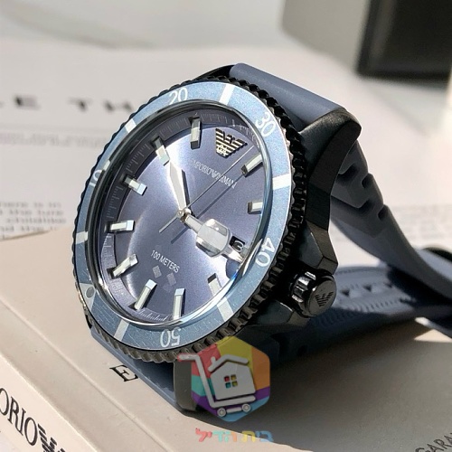שעון Emporio Armani בסגנון צלילה, 42 מ"מ, חמש גרסאות 5