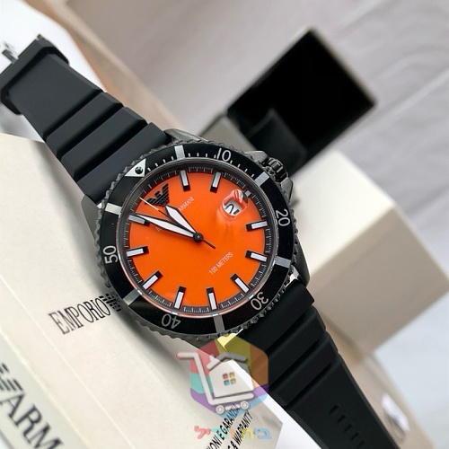 שעון Emporio Armani בסגנון צלילה, 42 מ"מ, חמש גרסאות 10