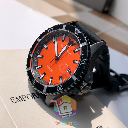 שעון Emporio Armani בסגנון צלילה, 42 מ"מ, חמש גרסאות 13