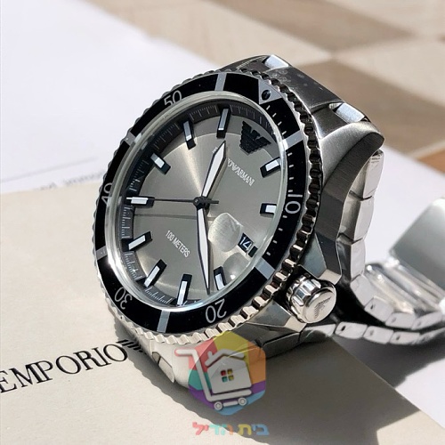 שעון Emporio Armani בסגנון צלילה, 42 מ"מ, חמש גרסאות 37
