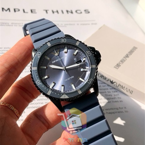 שעון Emporio Armani בסגנון צלילה, 42 מ"מ, חמש גרסאות 42