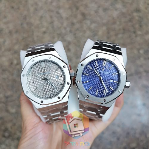 שעון Audemars Piguet Royal Oak בארבעה גוונים, 42 מ"מ 3