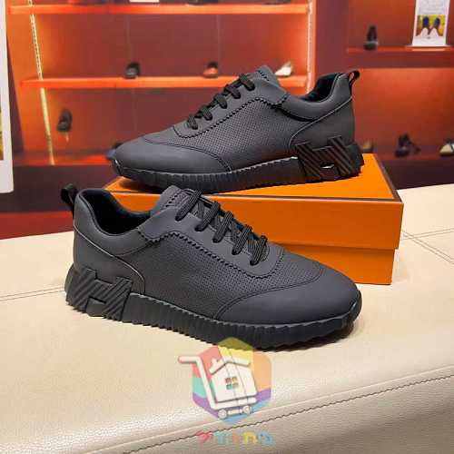 Sneaker Hermes Bouncing aus perforiertem Leder in zwei Farben 10