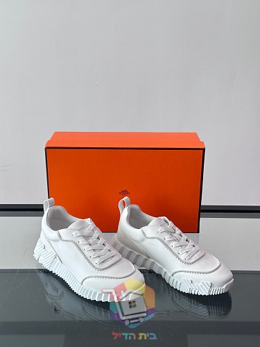 Sneaker Hermes Bouncing in drei Farben 5