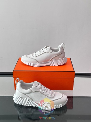 Sneaker Hermes Bouncing in drei Farben 6