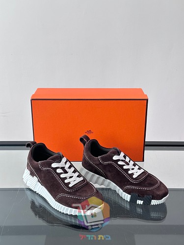 Sneaker Hermes Bouncing in drei Farben 14
