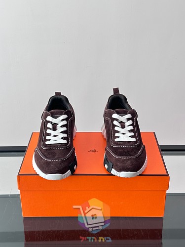 Sneaker Hermes Bouncing in drei Farben 17
