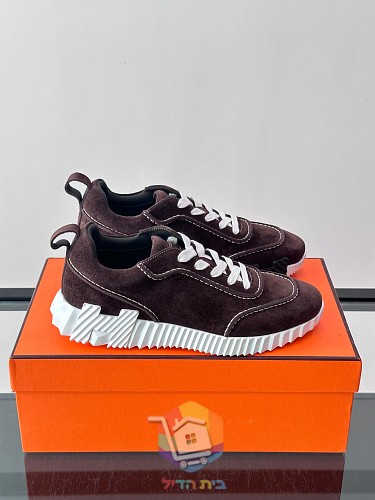 Sneaker Hermes Bouncing in drei Farben 18