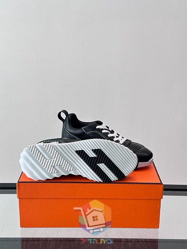 Sneaker Hermes Bouncing in drei Farben 20