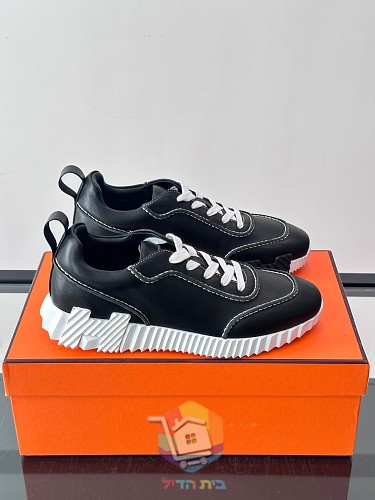 Sneaker Hermes Bouncing in drei Farben 27