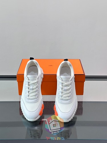 Sneaker Hermes Bouncing in Weiß und Schwarz 4