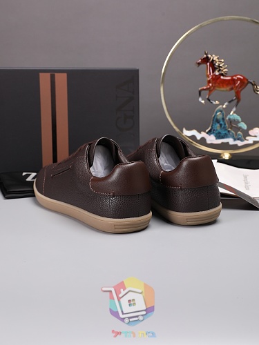 Sneaker Zegna aus genarbtem Leder in vier Farben 2