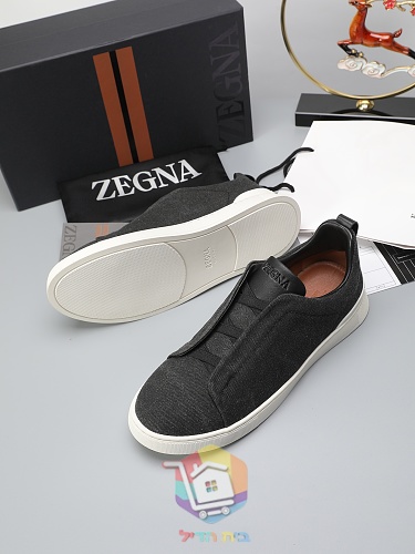 Slip-on-Sneaker Zegna aus Canvas in fünf Farben 11