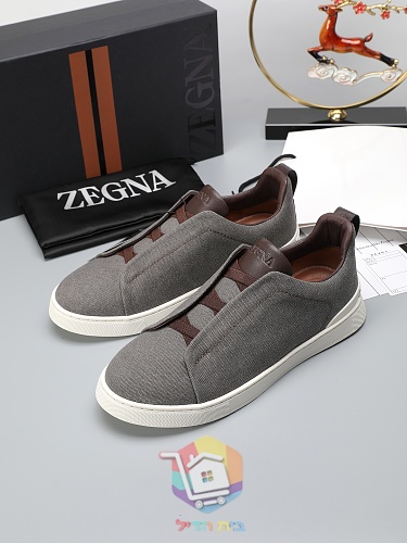 Slip-on-Sneaker Zegna aus Canvas in fünf Farben 35