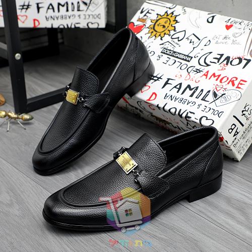 Loafer Dolce & Gabbana in fünf Farben 42