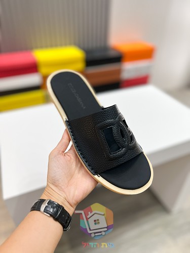 Pantoletten Dolce & Gabbana in vier Farben 36