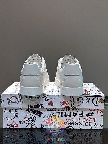 Sneaker Dolce & Gabbana aus Leder in zwei Farben 11