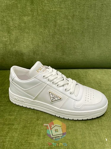 Sneaker Prada America's Cup in sechs Farben 4