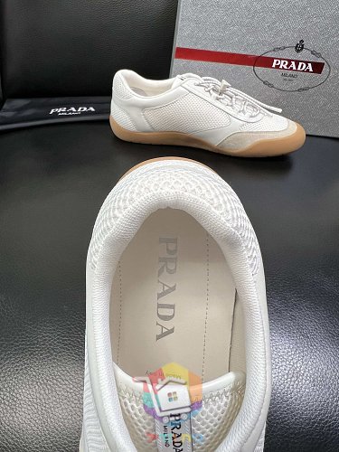 Sneaker Prada America's Cup in sechs Farben 52