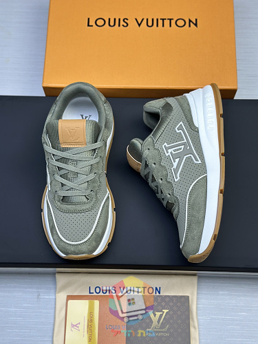נעלי Louis Vuitton LV Classic בשישה גוונים 2
