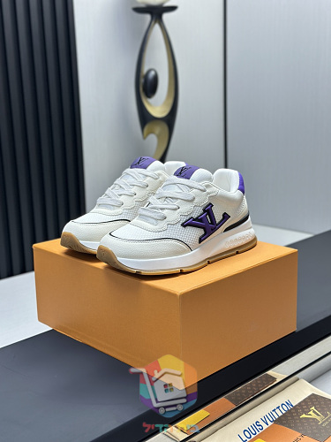 נעלי Louis Vuitton LV Classic בשישה גוונים 45
