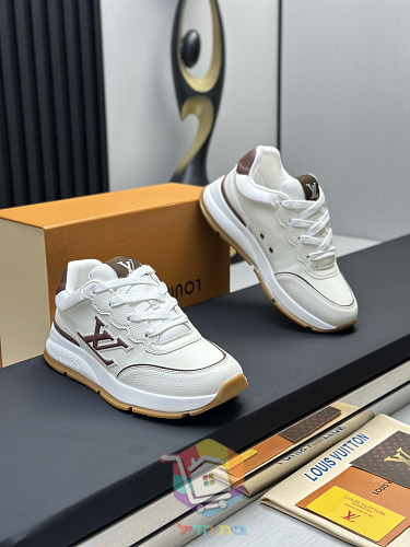 נעלי Louis Vuitton LV Classic בארבעה גוונים 7