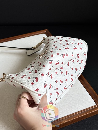 Schultertasche COACH 41