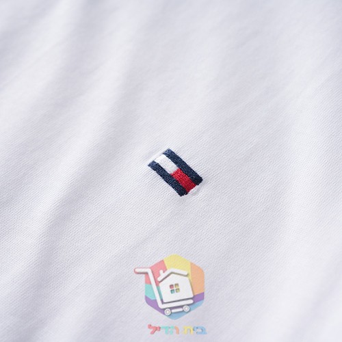 T-Shirt Tommy Hilfiger mit gestreiften Bündchen 8