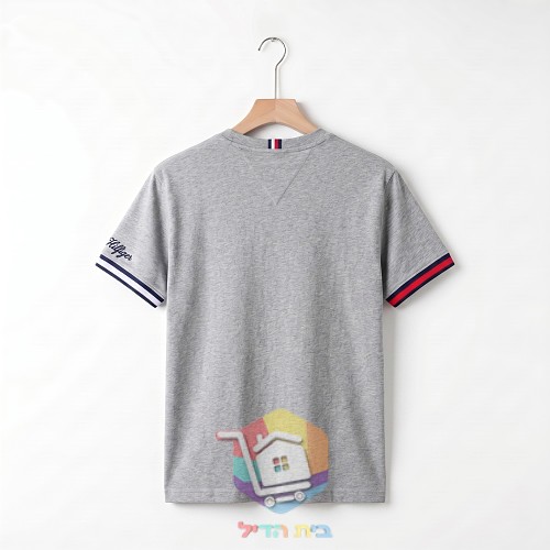 T-Shirt Tommy Hilfiger mit gestreiften Bündchen 11