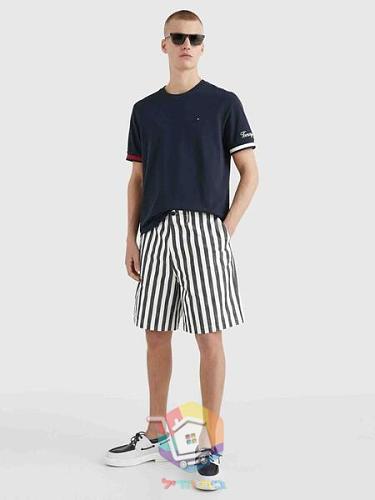 T-Shirt Tommy Hilfiger mit gestreiften Bündchen 15