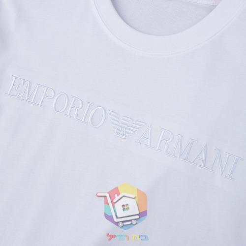 T-Shirt Emporio Armani mit Ton-in-Ton-Schriftzug 9