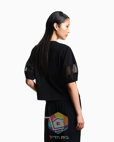 T-Shirt Emporio Armani mit gesticktem Ton-in-Ton-Logo 11