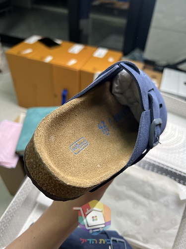 כפכפי Birkenstock Boston מזמש בתשעה גוונים 4