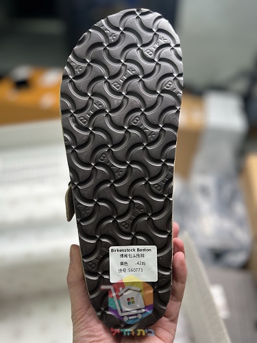 כפכפי Birkenstock Boston מזמש בתשעה גוונים 14