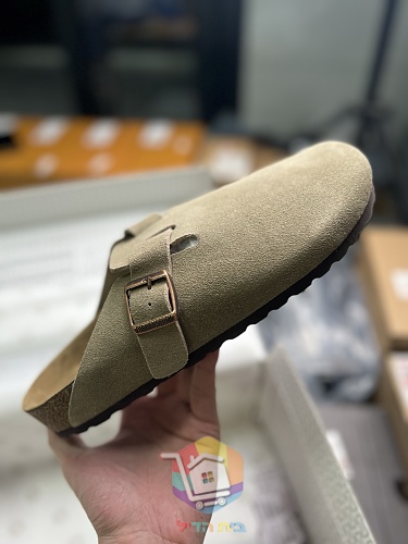 כפכפי Birkenstock Boston מזמש בתשעה גוונים 18