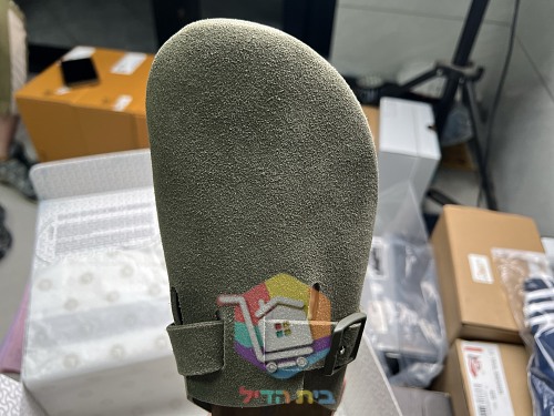 כפכפי Birkenstock Boston מזמש בתשעה גוונים 21