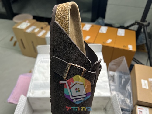 כפכפי Birkenstock Boston מזמש בתשעה גוונים 38