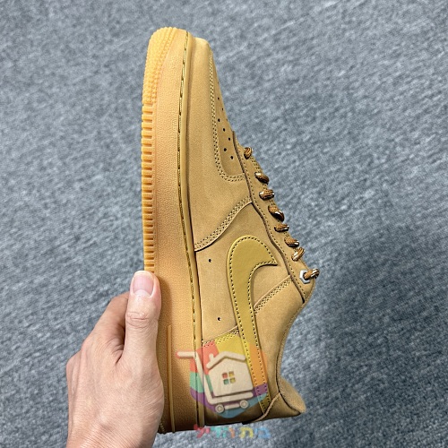 נעלי Nike Air Force 1 '07 WB חיטה 6