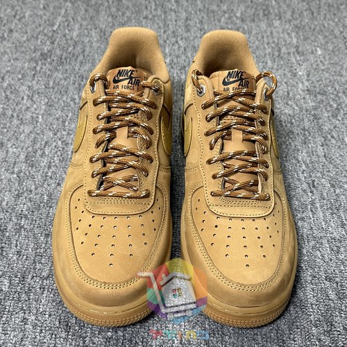 נעלי Nike Air Force 1 '07 WB חיטה 9