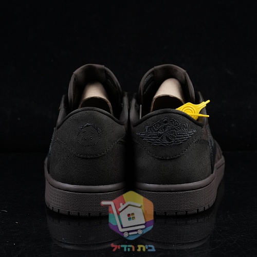נעלי Travis Scott x Air Jordan 1 Low בשמונה גוונים 6