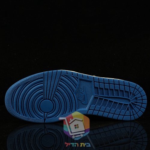נעלי Travis Scott x Air Jordan 1 Low בשמונה גוונים 22