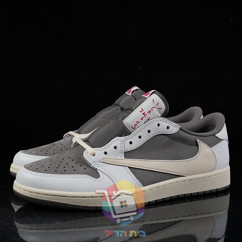 נעלי Travis Scott x Air Jordan 1 Low בשמונה גוונים 35