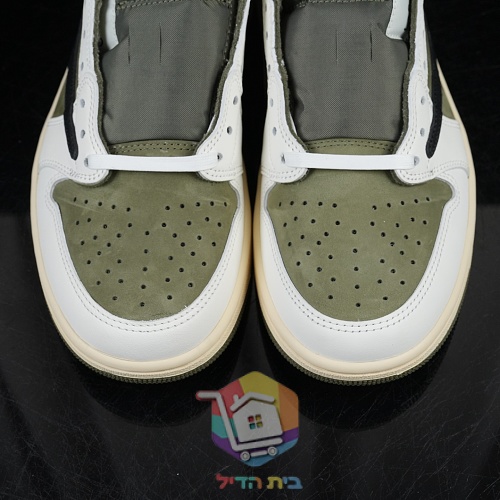 נעלי Travis Scott x Air Jordan 1 Low בשמונה גוונים 47