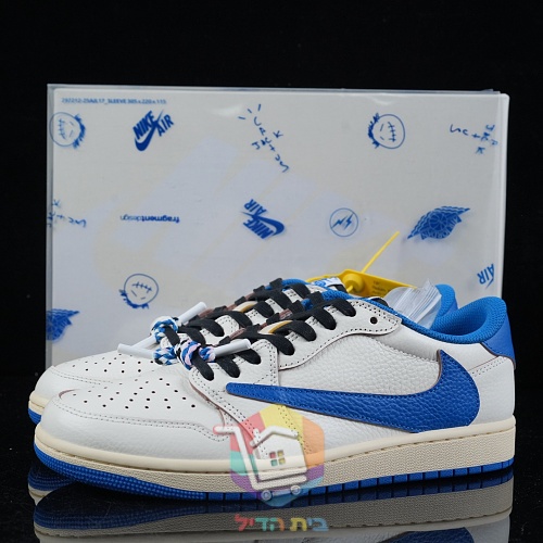 נעלי Travis Scott x Air Jordan 1 Low בשמונה גוונים 59