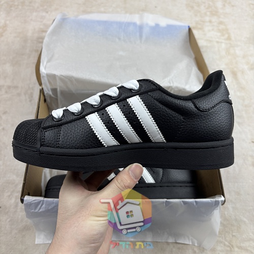נעלי adidas Superstar II בארבעה גוונים 5