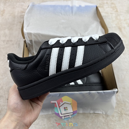 נעלי adidas Superstar II בארבעה גוונים 7