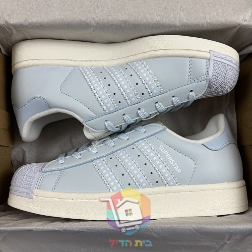 נעלי adidas Superstar II בארבעה גוונים 31