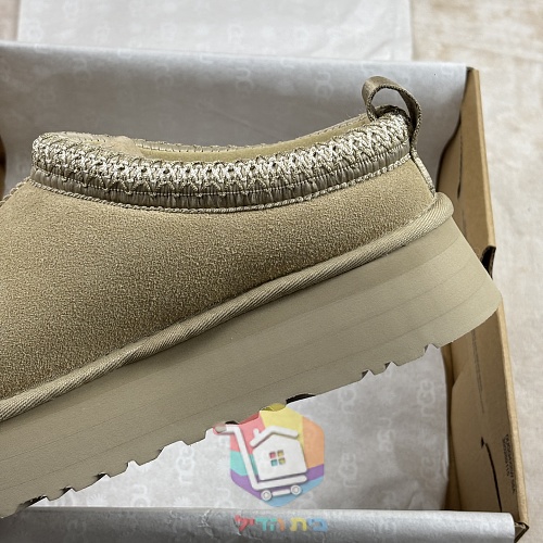כפכפי UGG Tazz II בשבעה גוונים 1