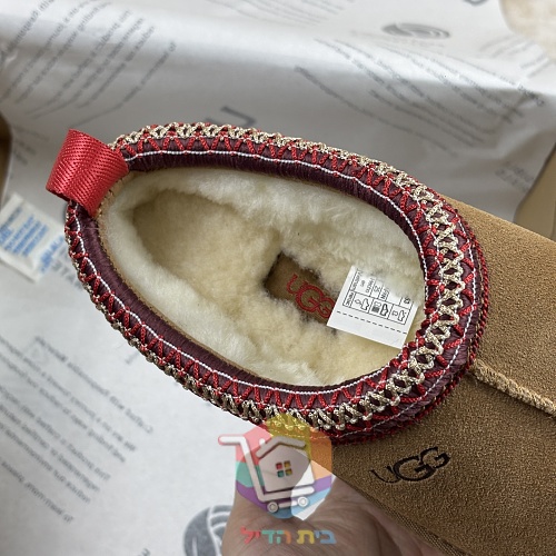כפכפי UGG Tazz II בשבעה גוונים 27