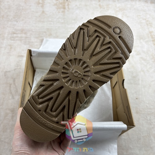 כפכפי UGG Tazzette חום, ירוק זית 16